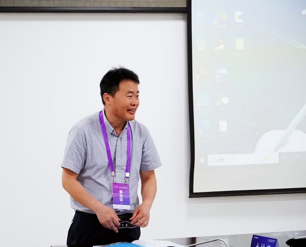 基地参加人工智能时代外语教学改革研讨会 基地参加人工智能时代外语教学改革研讨会